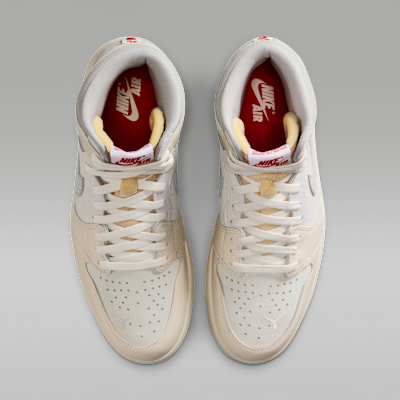 Air Jordan 1 Retro High OG Men's Shoes. Nike JP
